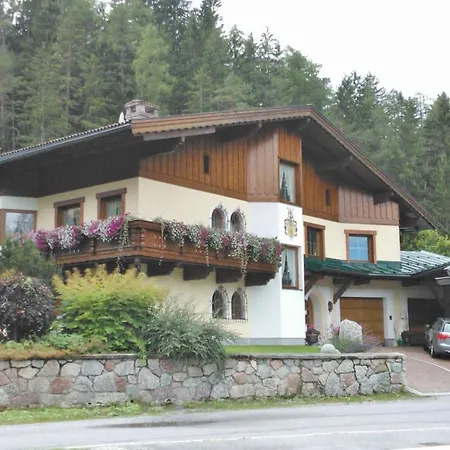 Lärchenwald
